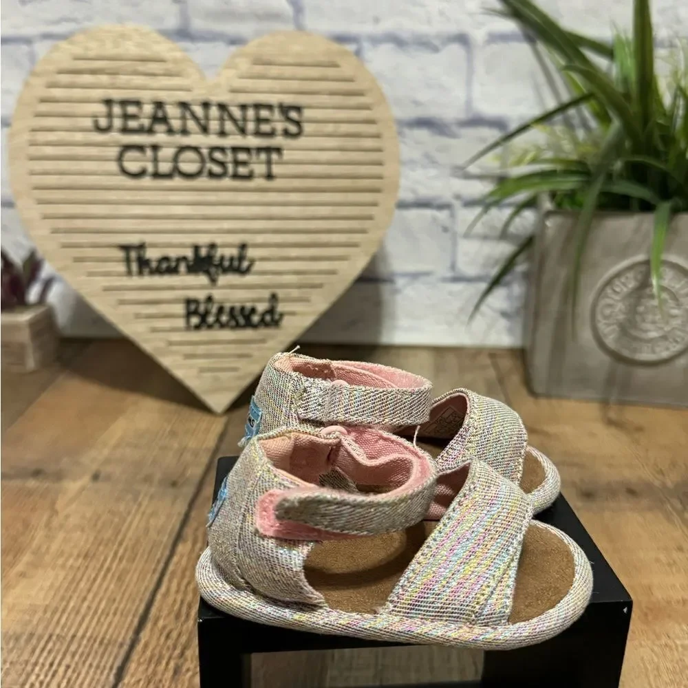 TOMS Shiloh baby Girls SIZE 2 M Pink Multi Twill Glimmer CRAWL Sandals